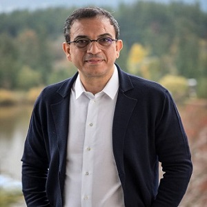 دکتر مسعود عارف نظری