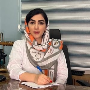  دکتر آیدا ضیف الدینی