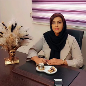 دکتر فرزانه کرمی