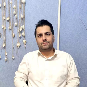 دکتر مزدک مکوندی