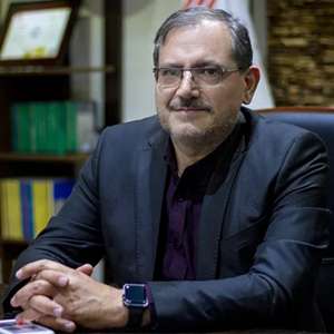 دکتر شاهرخ رئیسیان